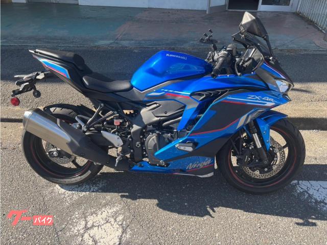 Ninja ZX−4R SE | MotoHub