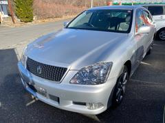 クラウン GRS181の中古車を探すなら【グーネット】