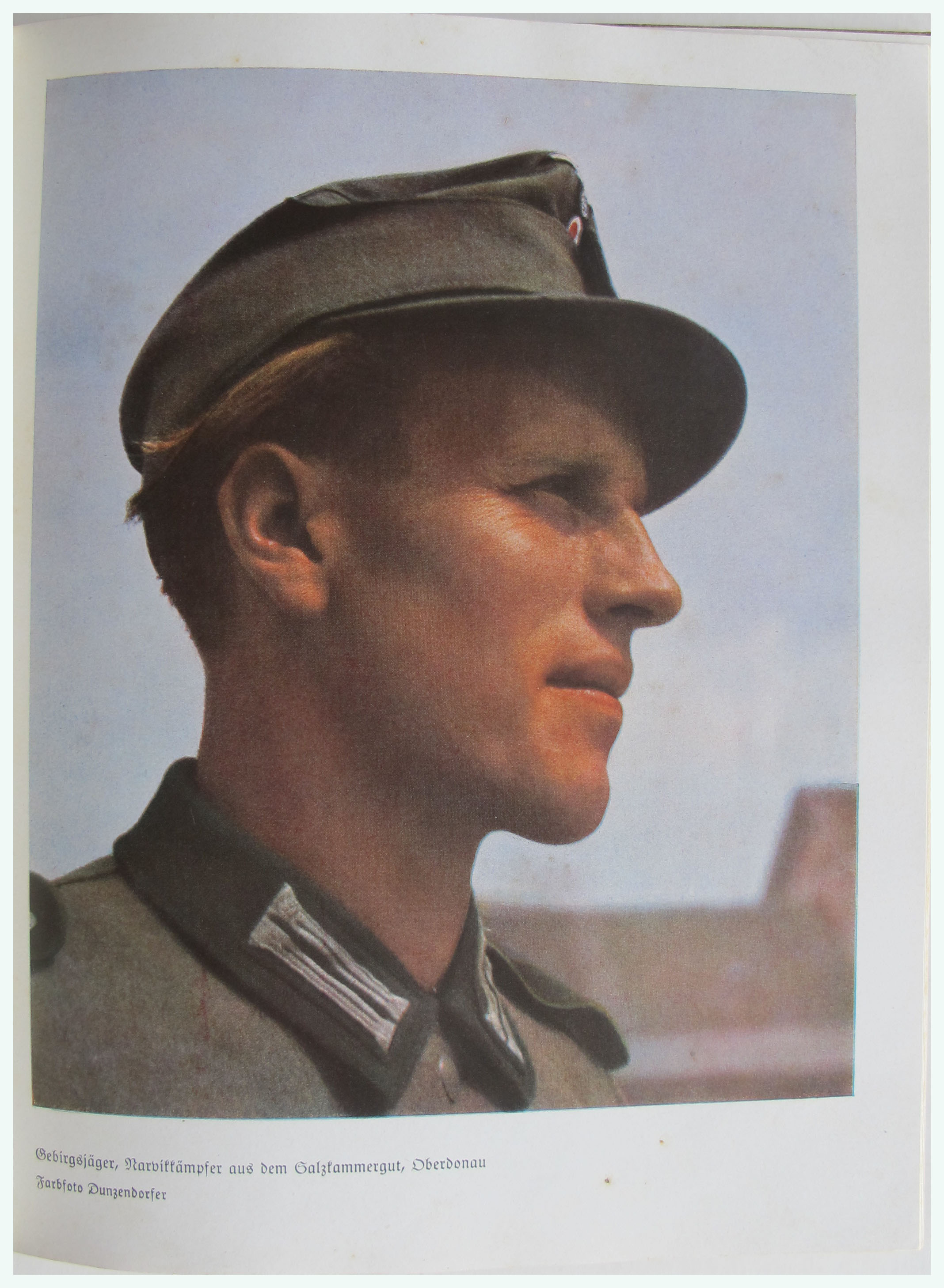 Oberdonau die Heimat des Fuhrers by Edited by Rudolf Lenk.: Very