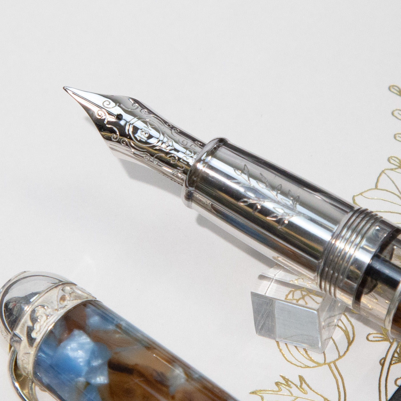 アウロラ 万年筆 ツンドラ – Poesie文具