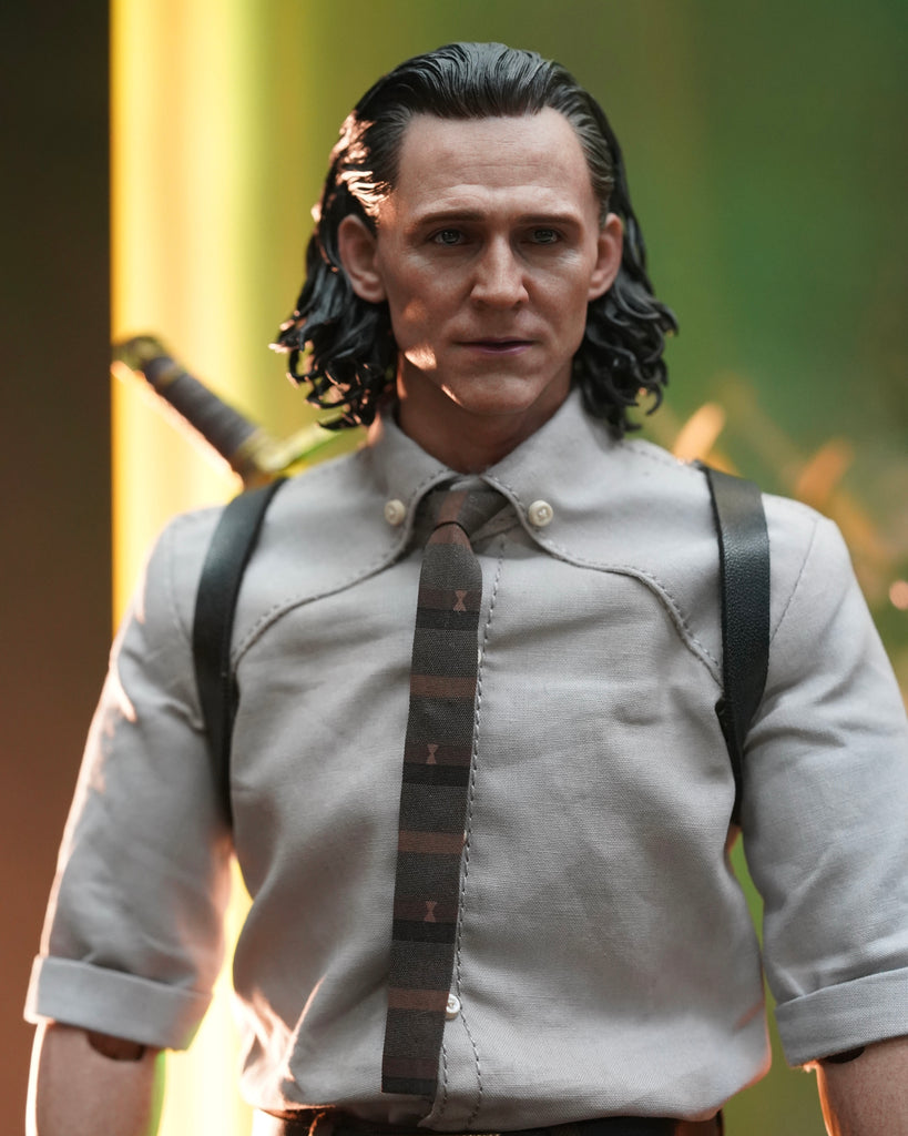 Hot Toys TMS061 LOKI Loki 1/6 Scale Collectibles Figure – Pop