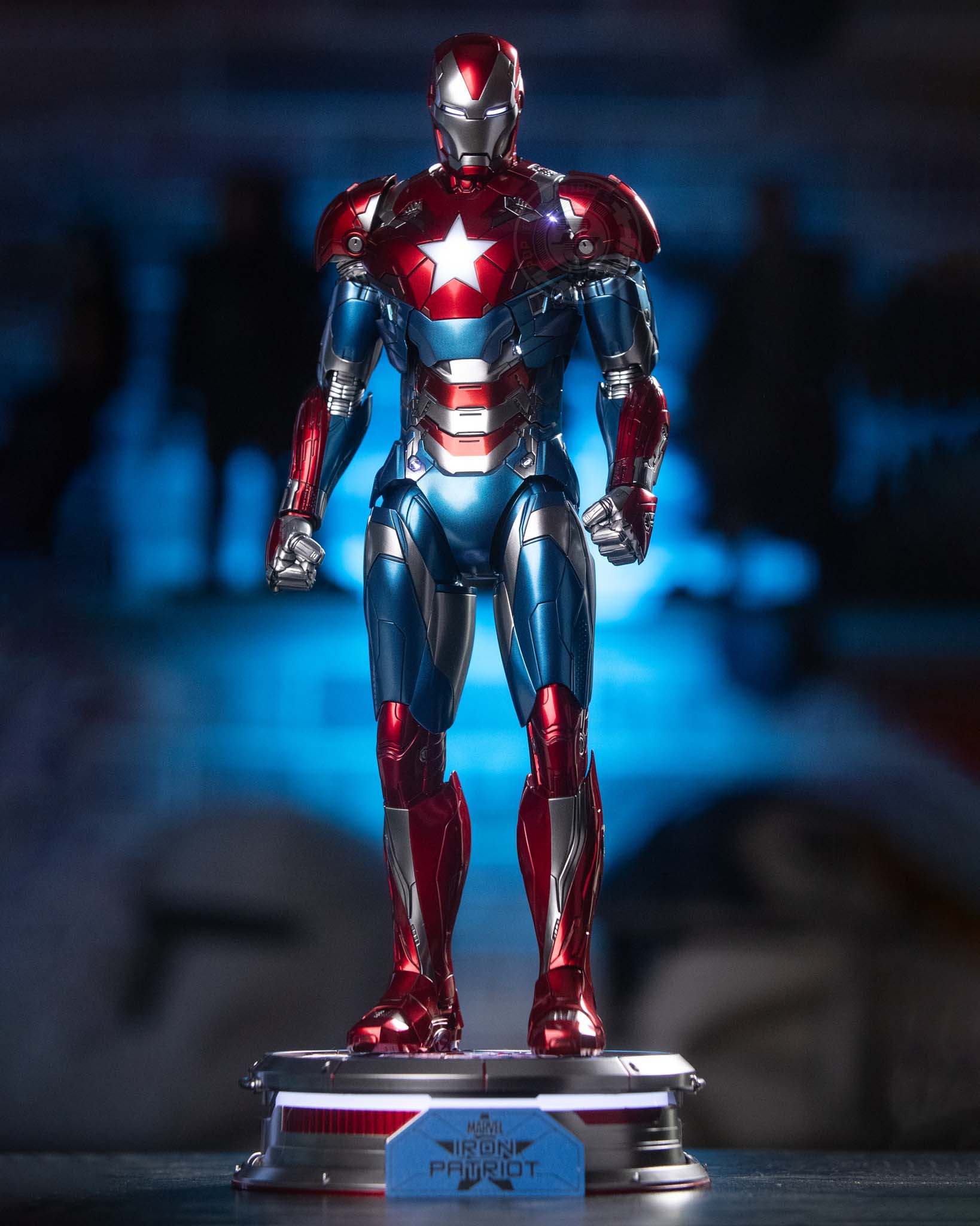 Hot Toys CMS021D68 Marvel Comics 1/6th scale Iron Patriot