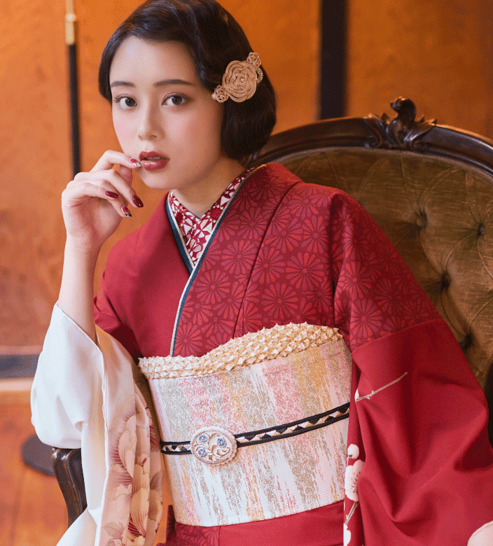 粋古典】FL-9314｜鶴が描かれた菱型文様が粋な古典振袖｜kimono hearts