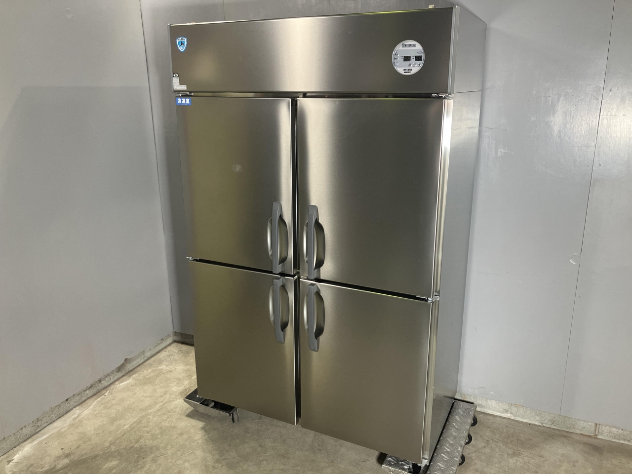 縦型4枚扉冷凍冷蔵庫（冷機器）の一覧 - 中古厨房機器の販売・買取は