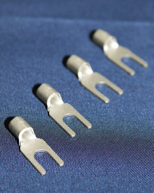 スピーカーケーブル用Y型圧着端子