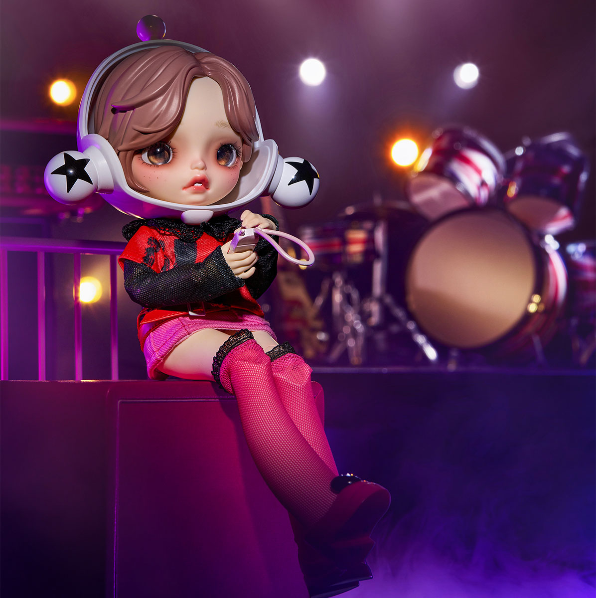 SKULLPANDA × NANA-Osaki Nana Figurine | MEGA Collection - POP MART