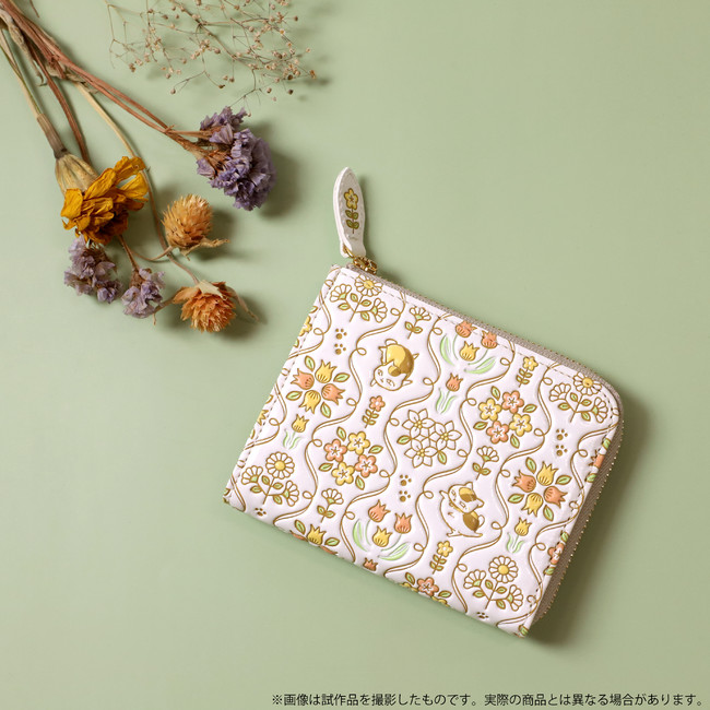 夏目友人帳』より、「ニャンコ先生浅草文庫L字ミニ財布」と「ニャンコ