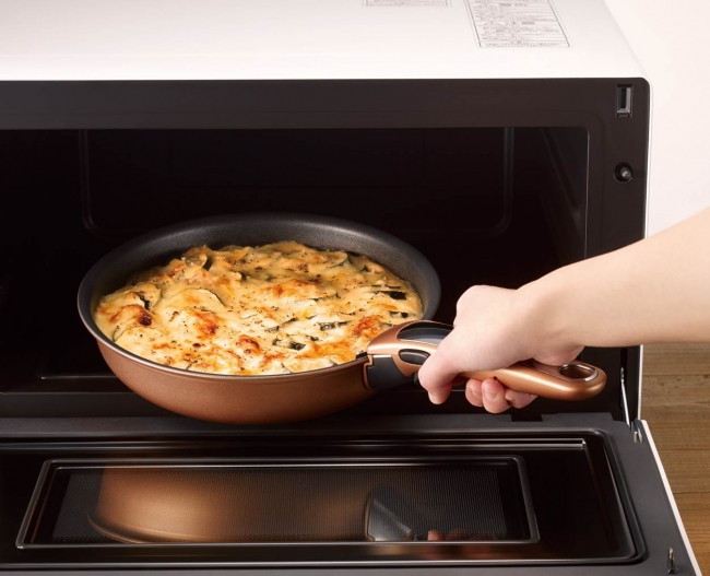 上品かつ重厚な輝きが魅力のコッパーカラー「インジニオ・ネオ IH