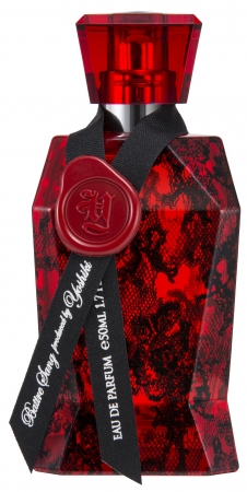 YOSHIKIプロデュース香水が 2 億点もの商品の頂点に！ 香水