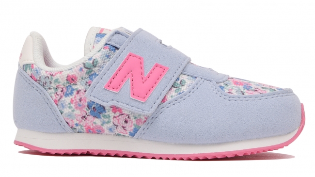 ニューバランス×キャス キッドソン」コラボレーション キャス