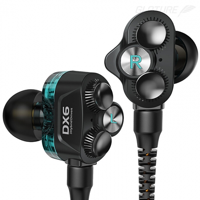 ハイブリッドドライバー採用イヤホンで、ゲームにもっと没頭できる
