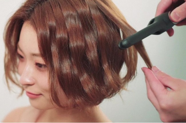 ショートヘア専用】ショートヘアのためのアレンジ多彩なヘアアイロン 6
