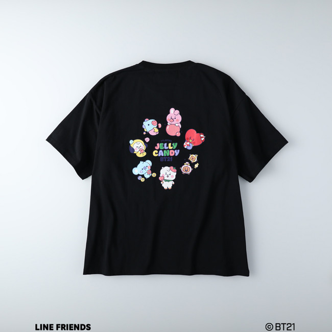 LINE FRIENDSのグローバル人気キャラクターブランド『BT21』のTシャツ