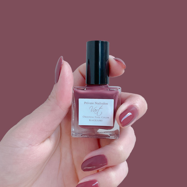 記憶を呼び起こすマニキュア”「Vart Original Nail Color」の