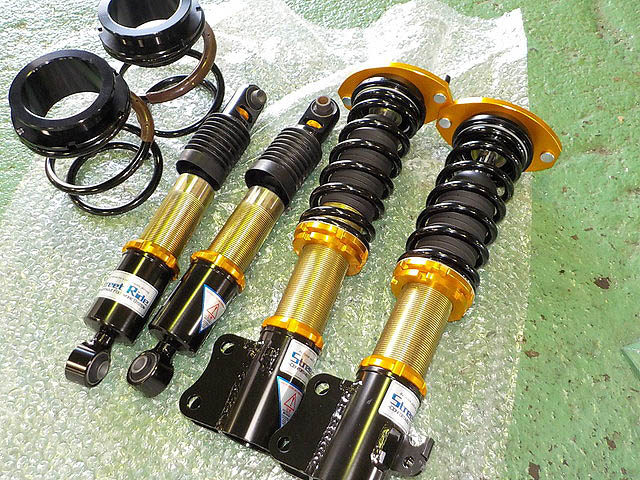 HE21S ラパン ストリートライドの車高調、ラテラルロッドの交換と四輪