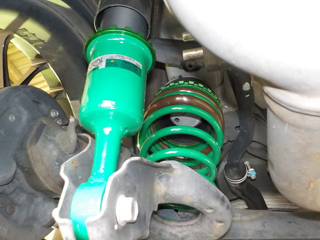 L275V ミラ TEIN車高調に交換 四輪アライメント ｜ 持ち込み取付専門