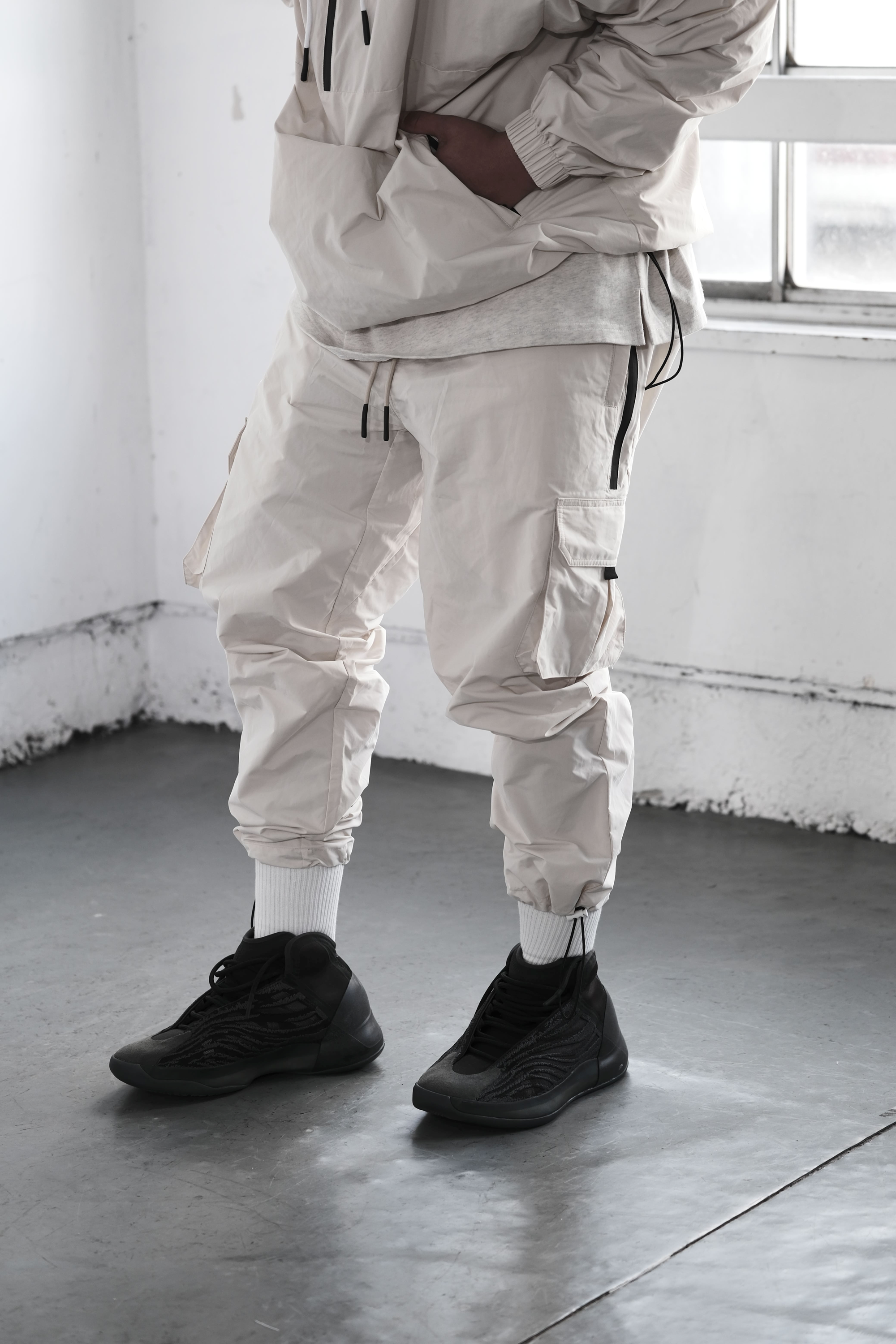 Pvot Anorak Premium Nylon Jacket (Cream)