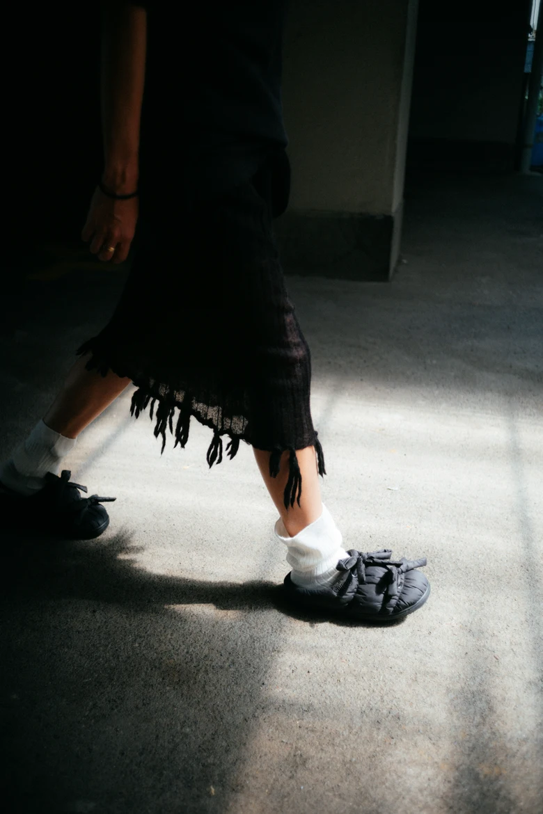 PERVERZEが日本発のサンダルブランドSUBUとのコラボレーション商品を