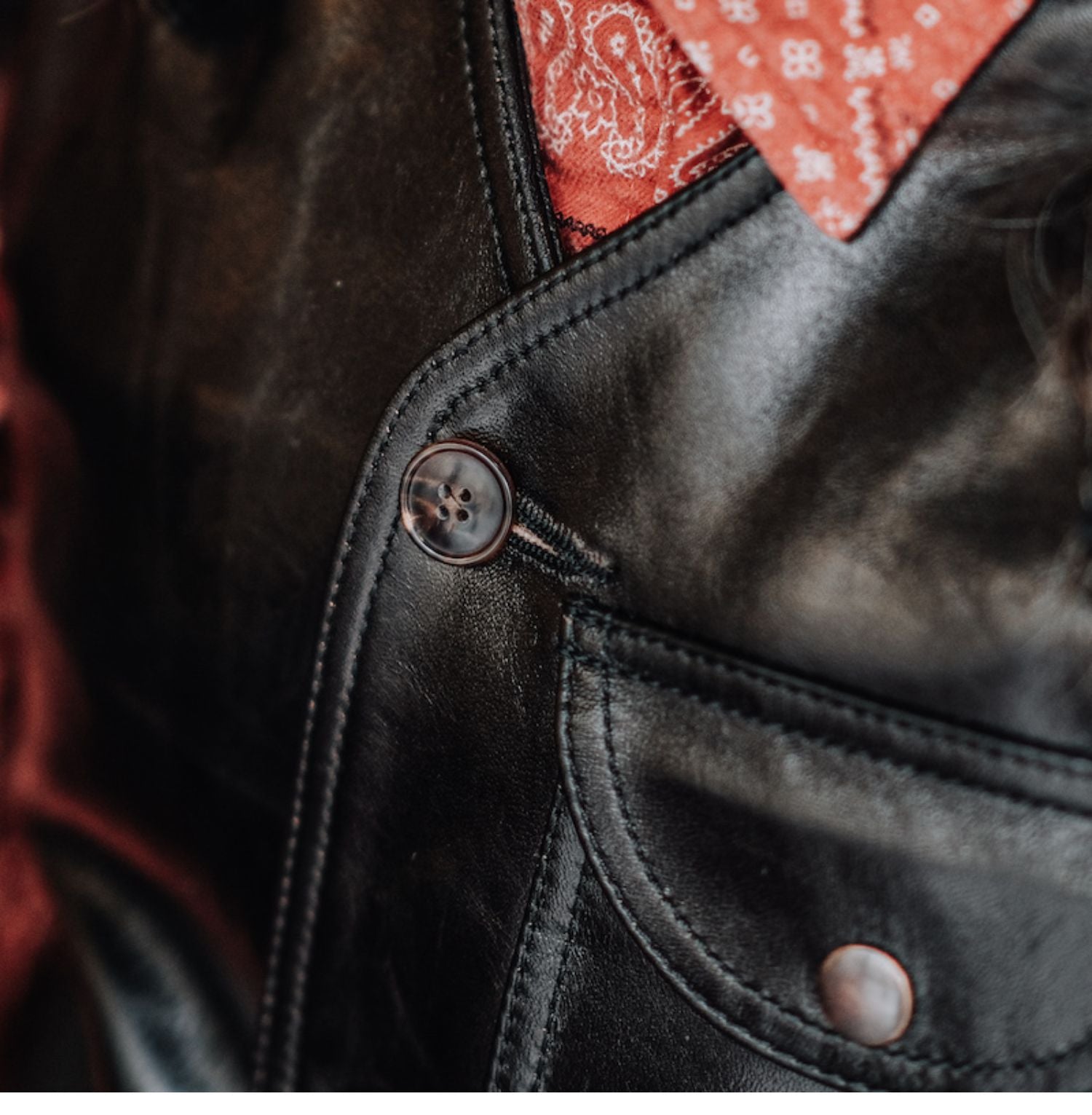 植物タンニン鞣し 茶芯ホースハイドレザー ベスト – quietman clothes