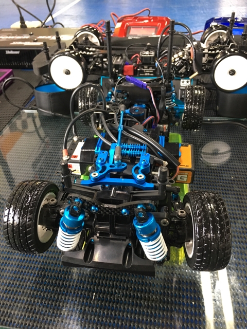 M05タイヤを換えたらまったく走らなくなりました… | RC/DC 気まぐれ