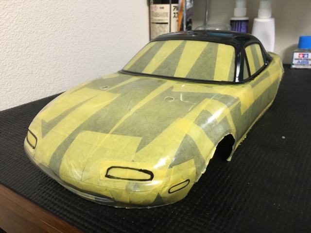 タミヤ ユーノス ロードスター M08用ボディ制作 その2 マスキング