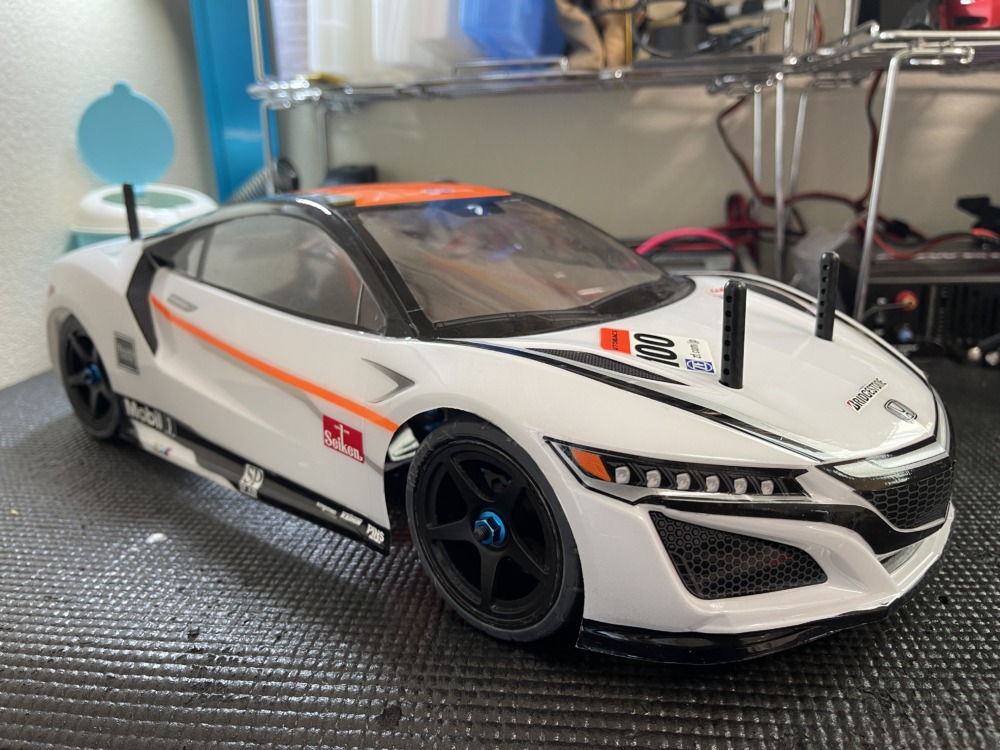 タミヤ SP.1586 1/10RC NSX スペアボディセット (ITEM 51586)を塗り