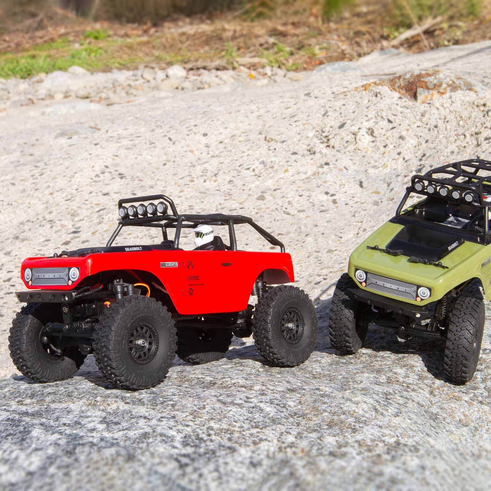 アキシャル 1/24 SCX24 デッドボルト 4WD ロック クローラー RTR