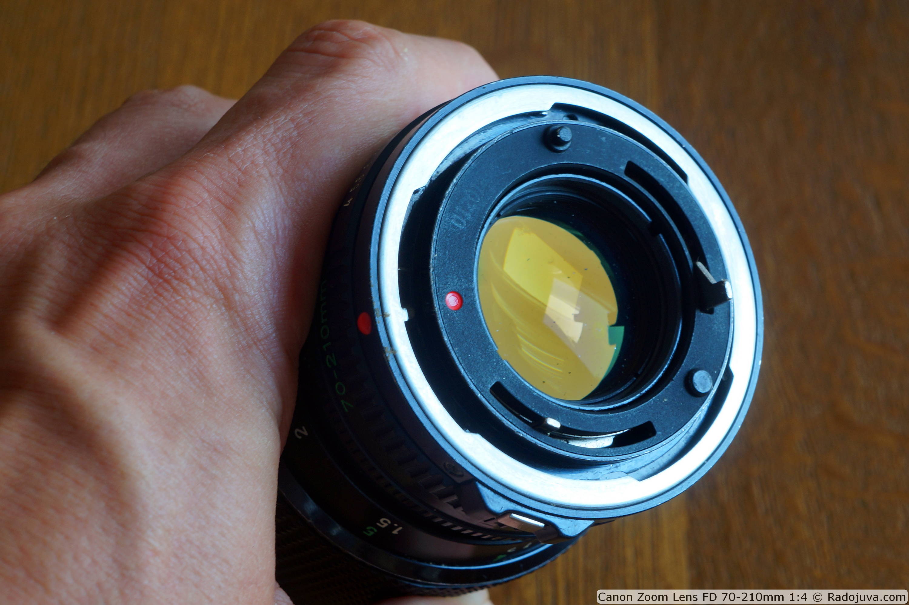 Review of Canon Zoom Lens FD 70-210mm 1:4 (nFD, 1980) | Happy