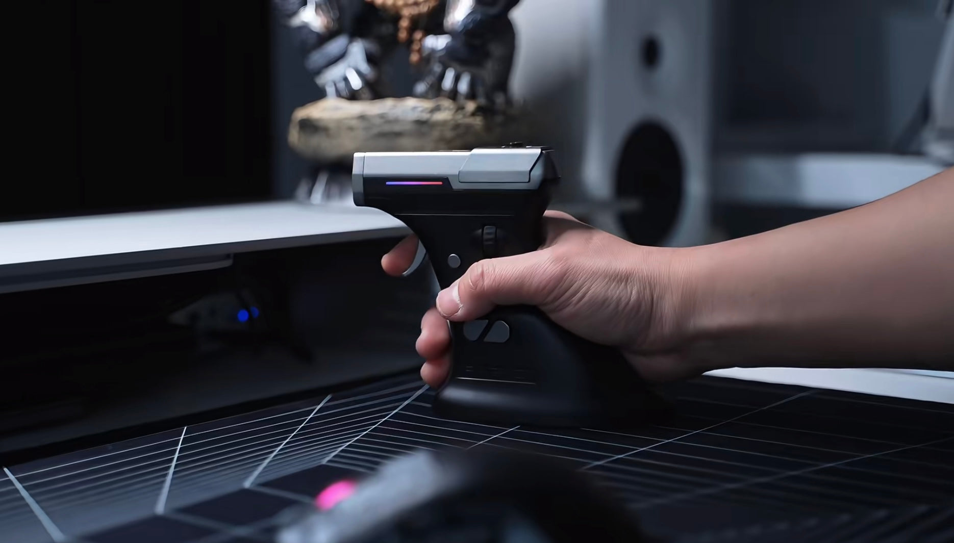 ErgoStrike7｜FPS向けリコイル搭載ガンマウス