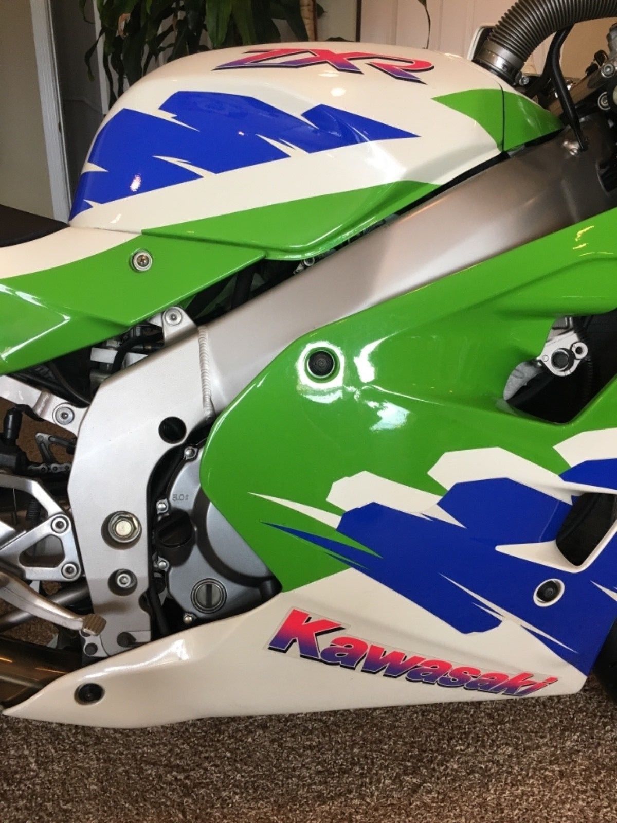 Green and Clean: 1993 Kawasaki ZXR400R - Rare SportBikesForSale