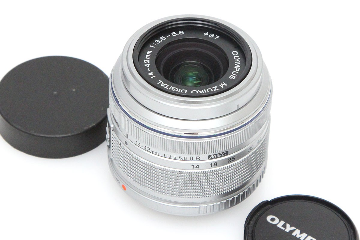 M.ZUIKO DIGITAL 14-42mm F3.5-5.6 II R シルバー CA01-P191-2A2B-ψ