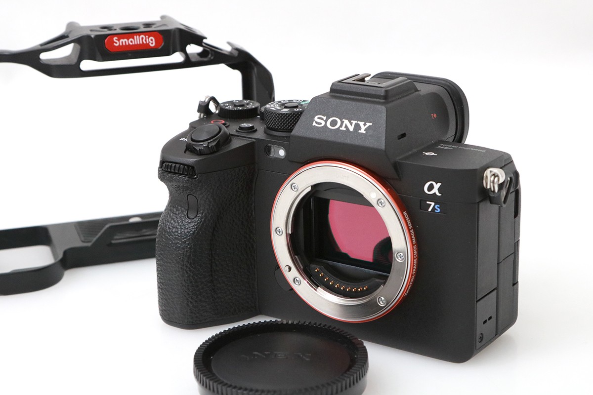 Sony α7 II ミラーレスカメラ ボディのみ SONY α7II ボディ フルサイズ