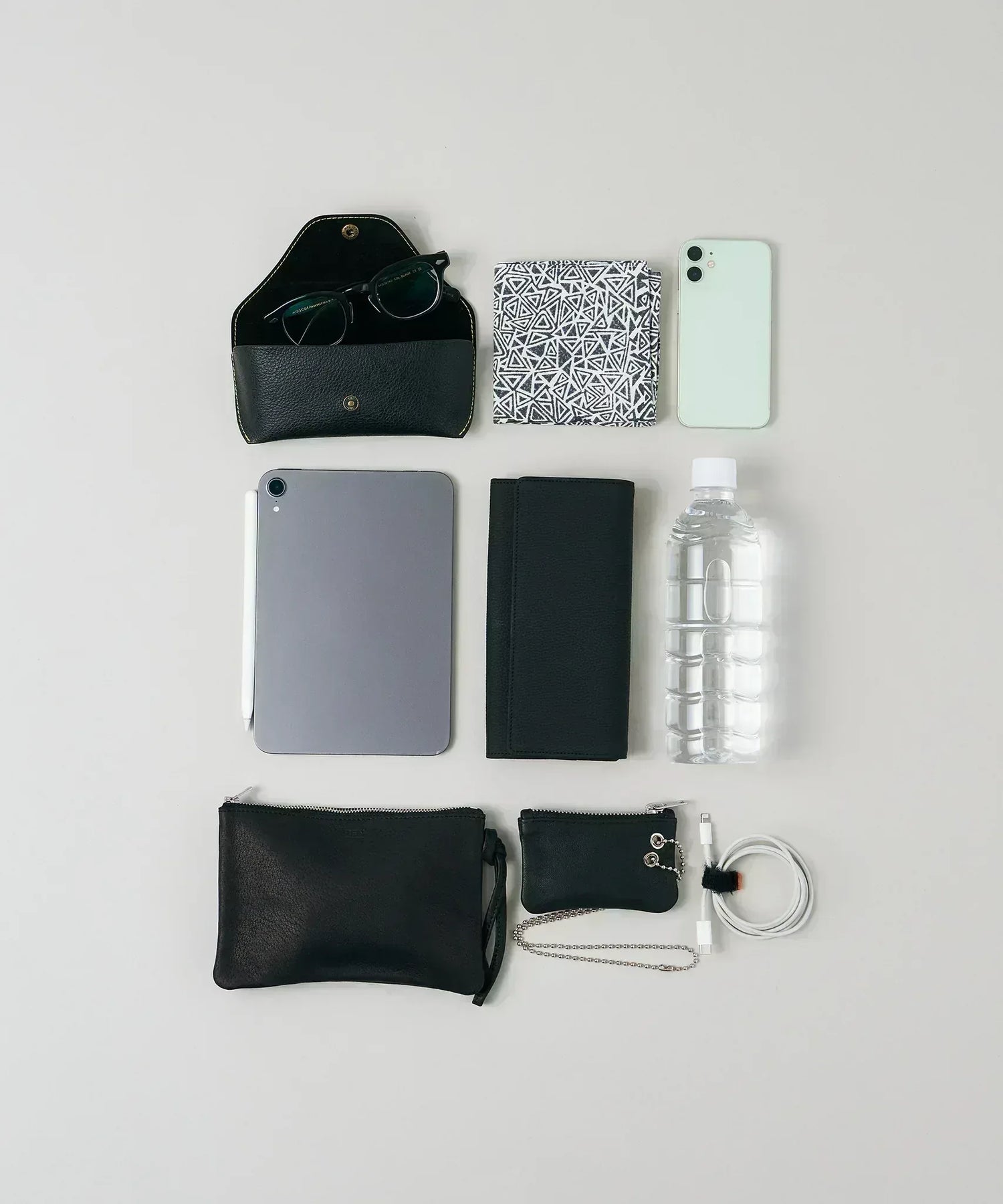 軽くて柔らかい豚革ショルダーバッグ - シンプルなレジ袋スタイル – REN