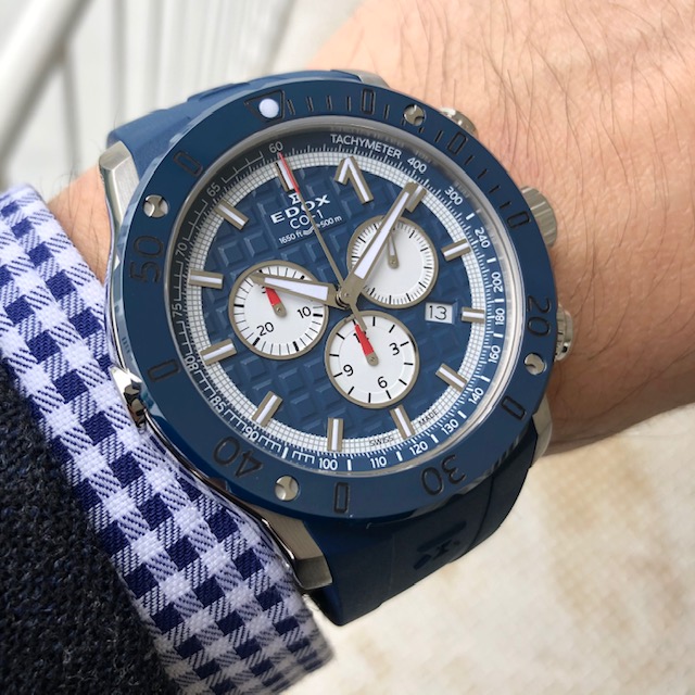 エドックスのクロノオフショア1はベルトのバリエーションが豊富です