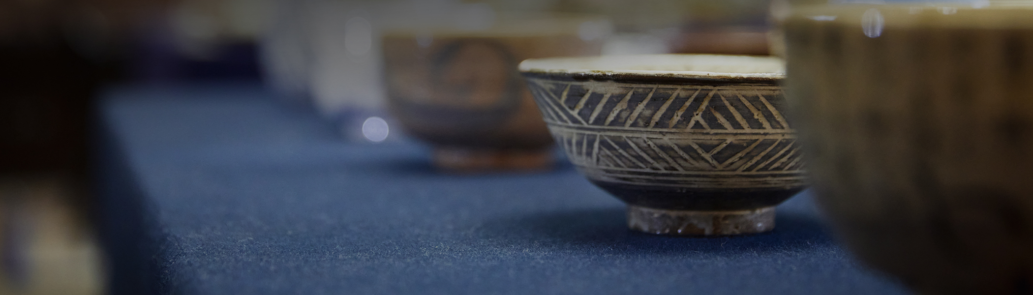 SOLD】12 代 永楽 善五郎（永楽 和全） 「染付麦藁手先猪口 12客組