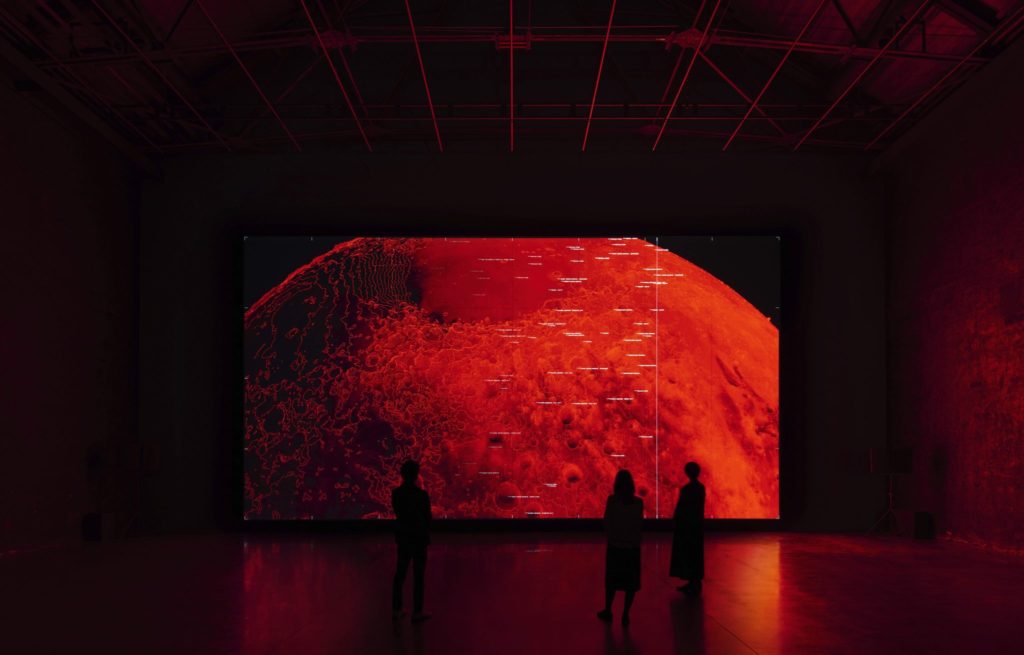 池田亮司展 弘前れんが倉庫美術館 2022.4.16 – 8.28 - RealTokyo