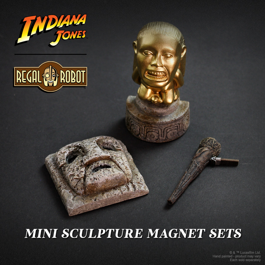 Temple Trap and Torch Magnet Set - Regal Robot