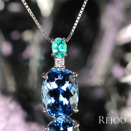 サンタマリアアクアマリン 4ct ブラジル産パライバトルマリン 0.24ct