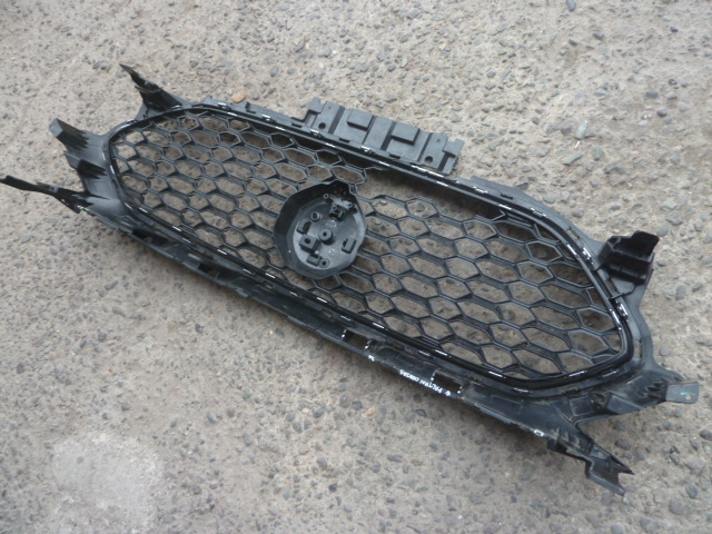 Mascara mg zx 2021 2022 2023 2024 ( quebrada ) - REPUESTOS GAVAL