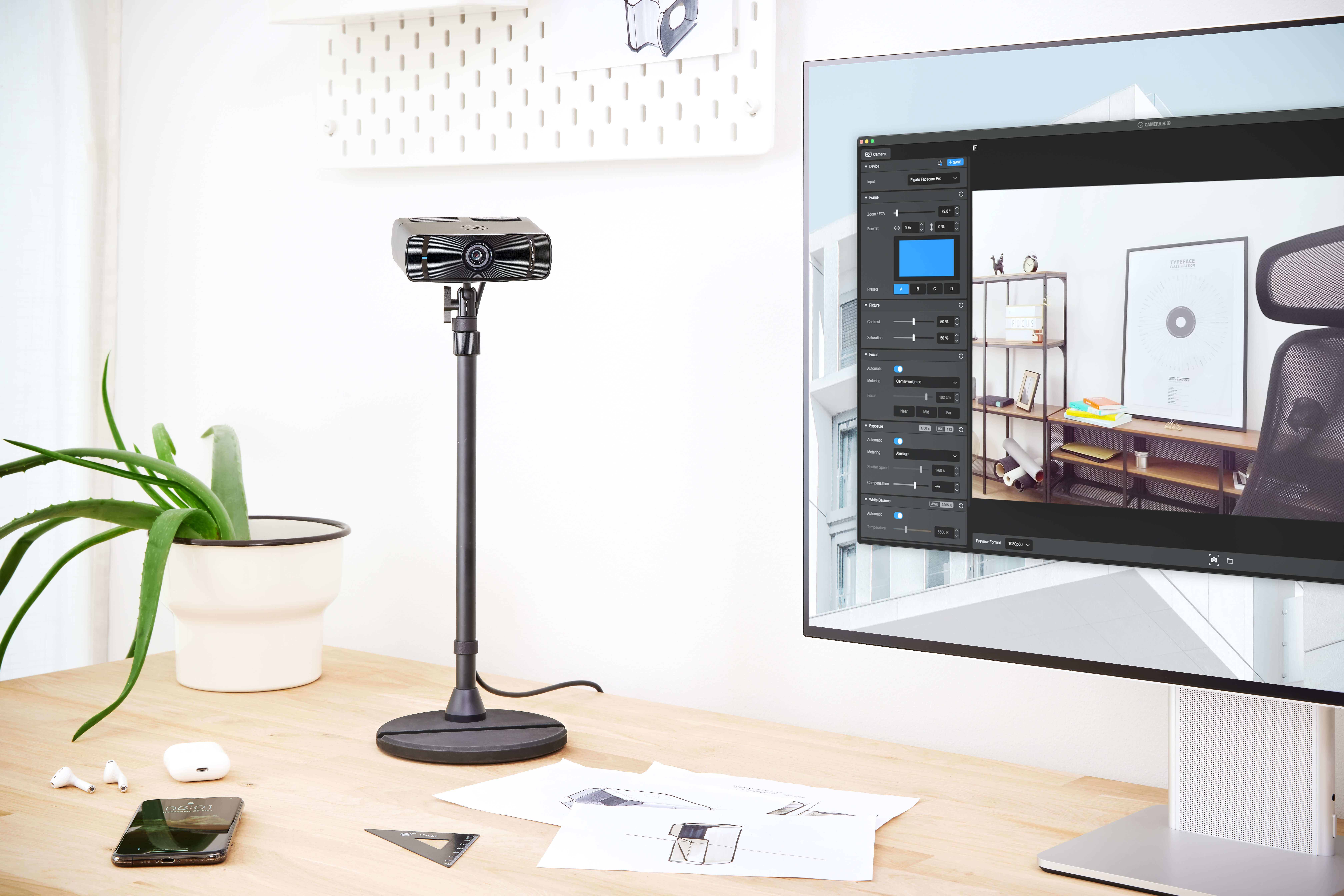 Facecam Pro | World's First 4K 60FPS Webcam | Elgato