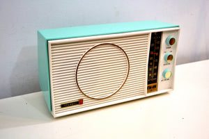 Ocean Breeze Turquoise and White 1963 Olympic Model AFM-20 Tube AM