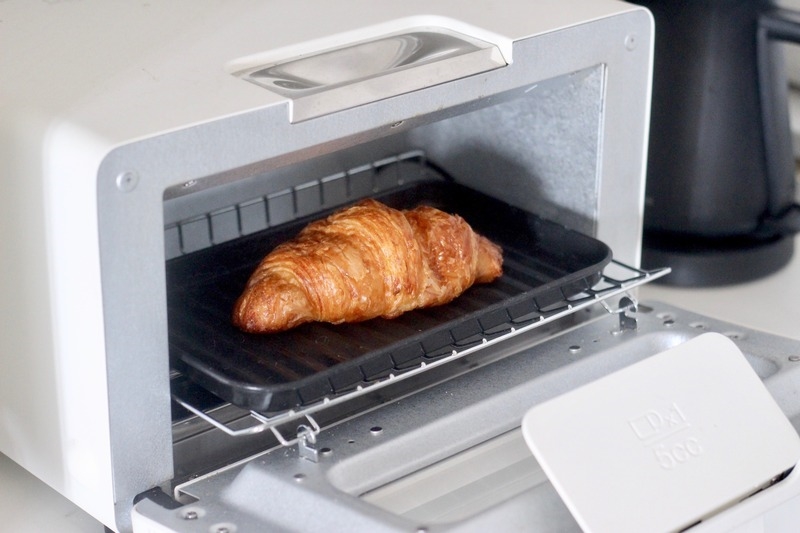 価格.com - 『トレーがあると掃除がラクです』バルミューダ BALMUDA