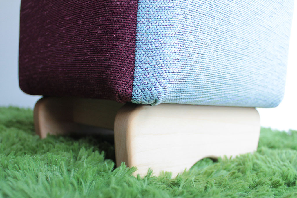 MONPE STOOL/超低座モンペスツール – ROOTS FACTORY