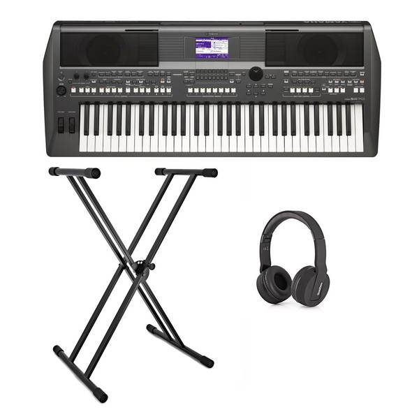 Yamaha PSR S670 Portable Arranger Bundle at Gear4music