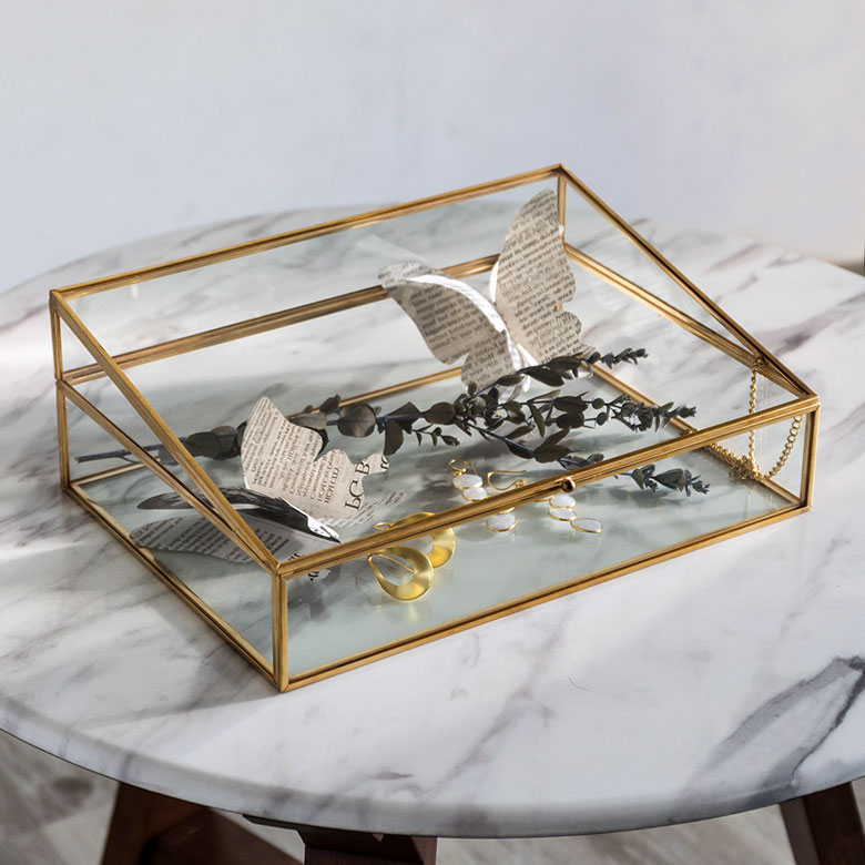 ガラスと真鍮でできたジュエリーボックス(63210) 【ガラス ジュエリー