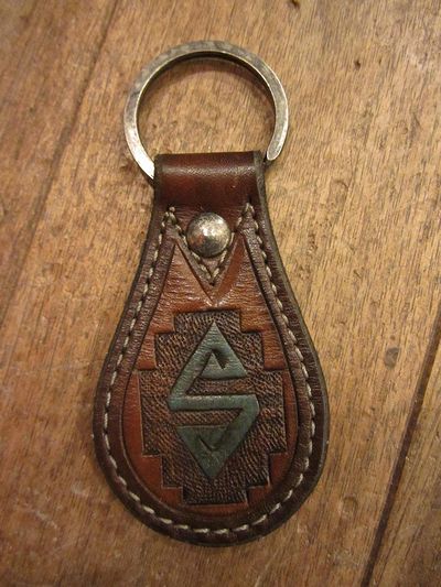 RRL等の通販サイト【RHYTHM】RRL(ダブルアールエル) LEATHER KEYHOLDER