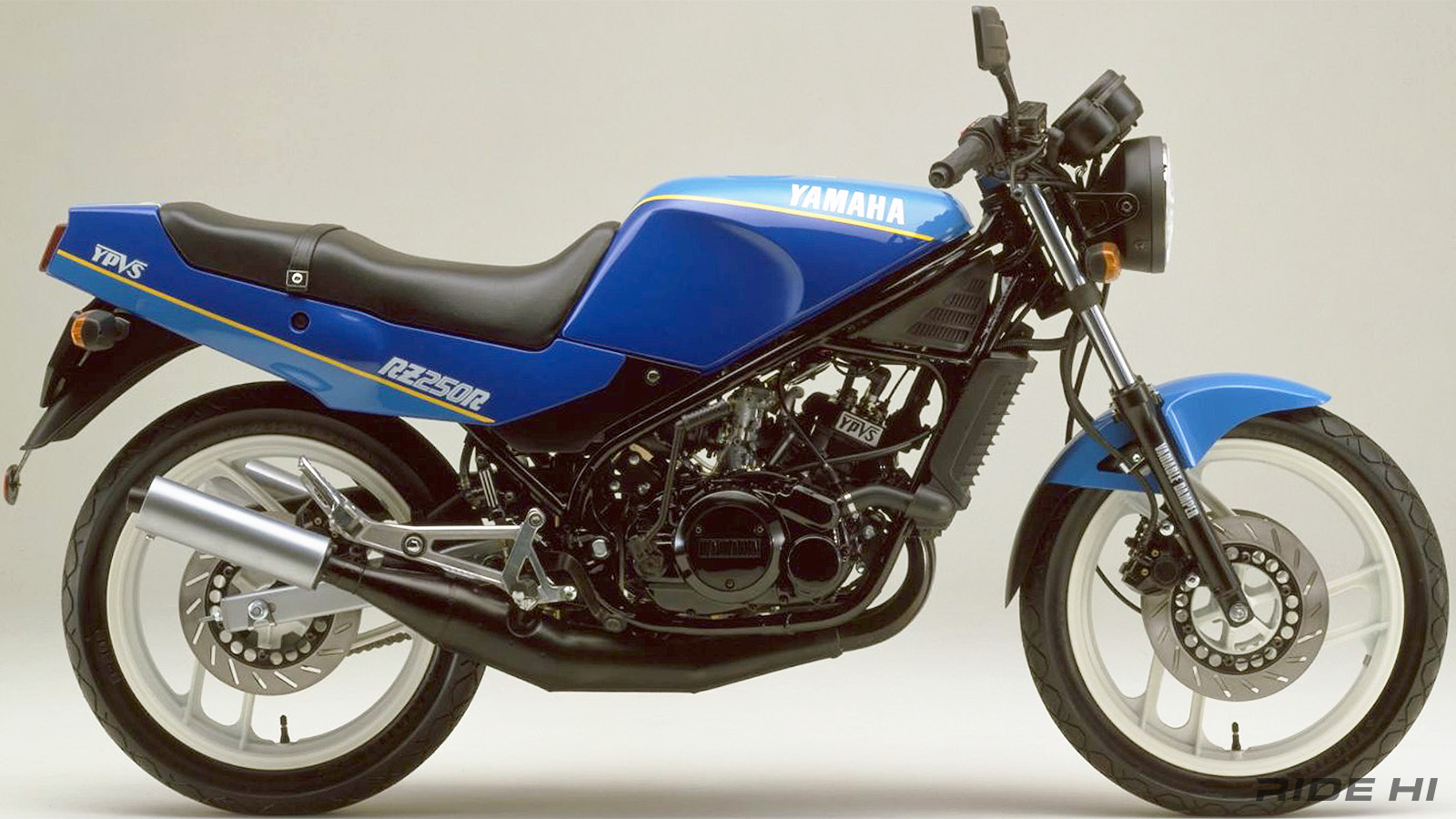 RZRファンを育んだ2ストピュアスポーツRZ250R！【このバイクに注目