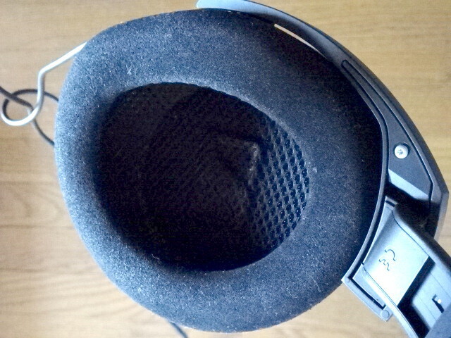 ゼンハイザーHD800Sのイヤーパッド交換: ナンチャッテ技術者の凸凹日記