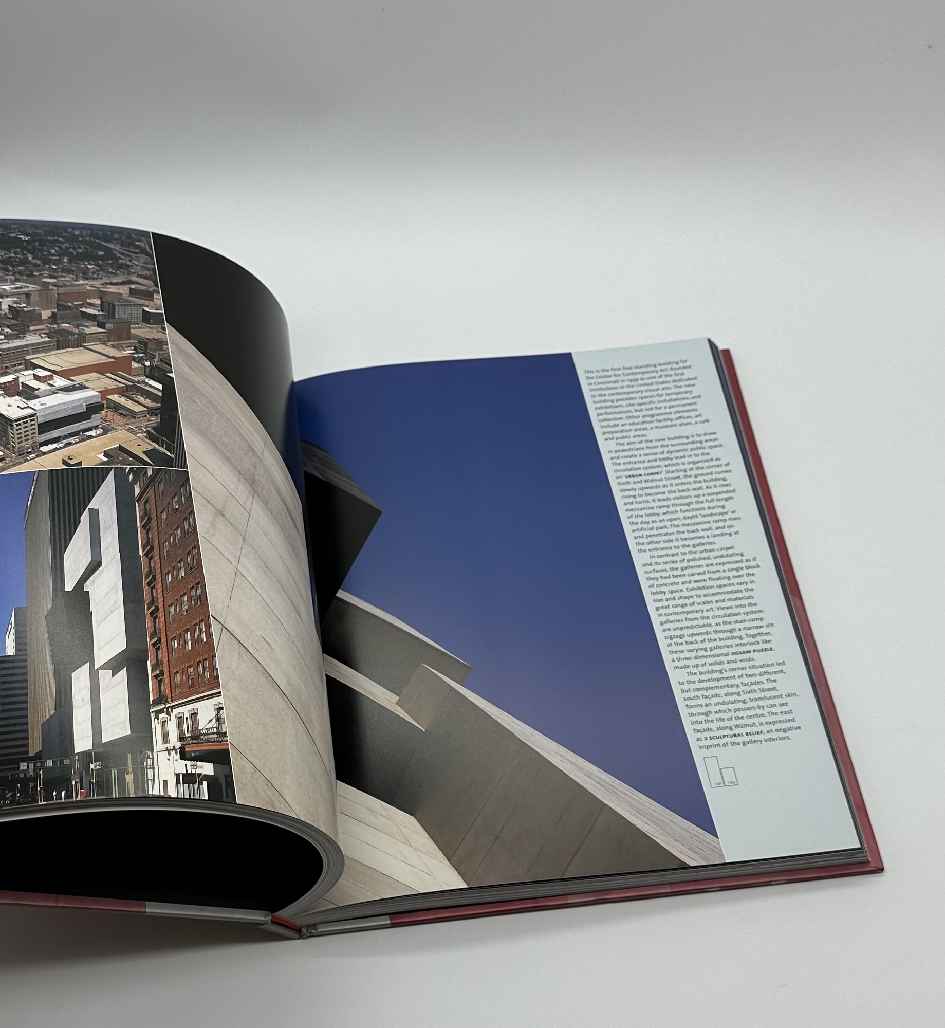 ZAHA HADID Complete Works - りーちあーと