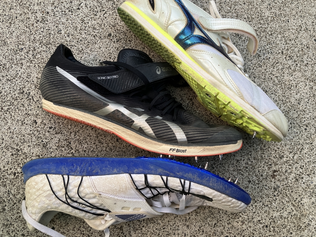 1シーズン使用後レビュー】アシックス『ソニックスカイプロ』は硬さが